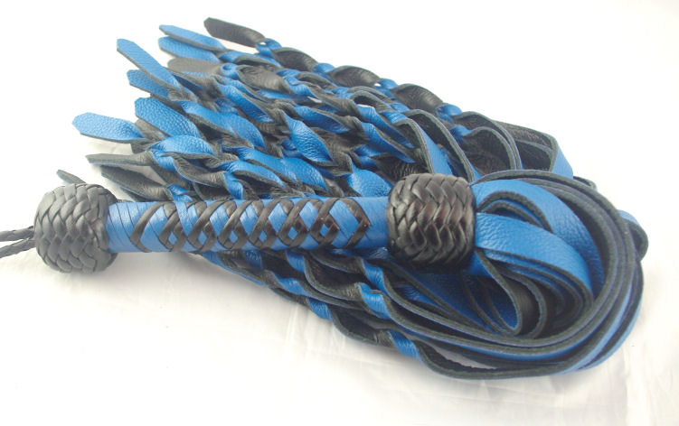 Blue and Black Twisted Falls Flogger - Click Image to Close