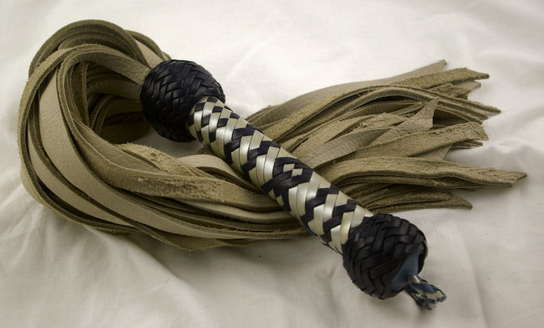 Grey Elk Flogger