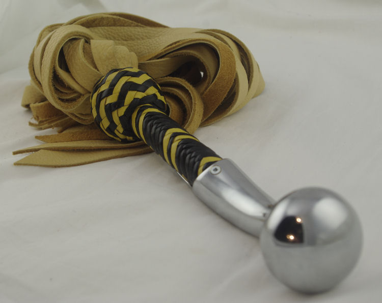 Moose Falls With Metal Ball End Flogger - Click Image to Close