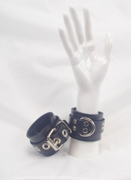 Black Leather Lined Wrist Restraints with Rollar Buckle Black Leather Lined Wrist Restraints with Rollar Buckle